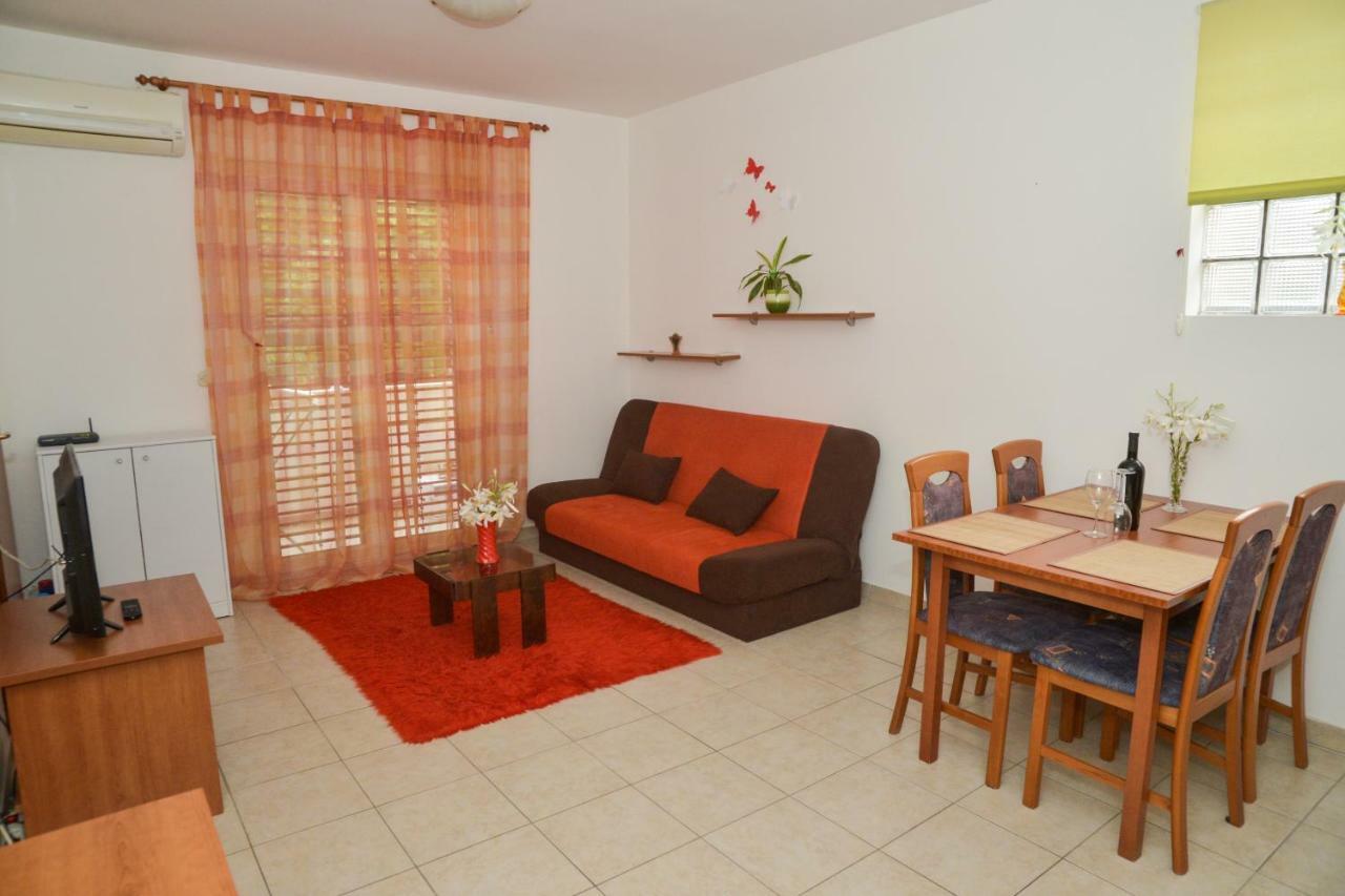 Latmo Apartment Zadar Buitenkant foto