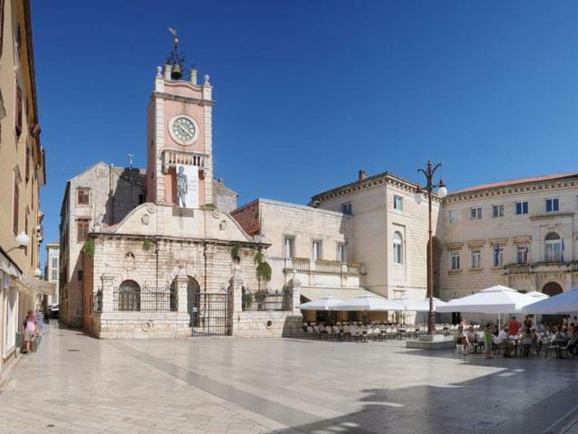 Latmo Apartment Zadar Buitenkant foto